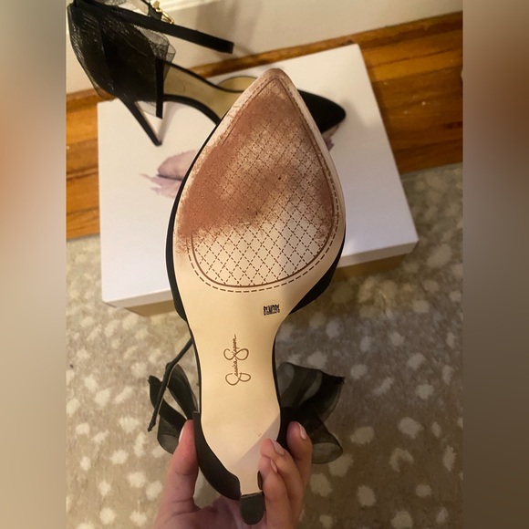 Jessica Simpson Heels with bow with the original box. - Picture 10 of 11